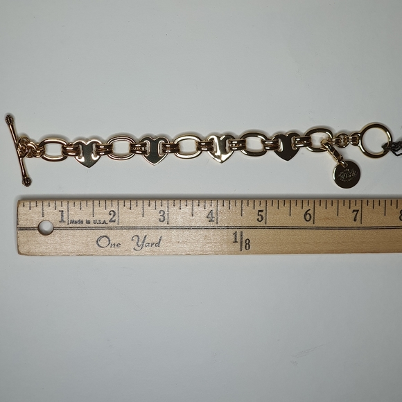 Juicy Couture Heart Link Charm Bracelet (Gold Tone) - Picture 5 of 7